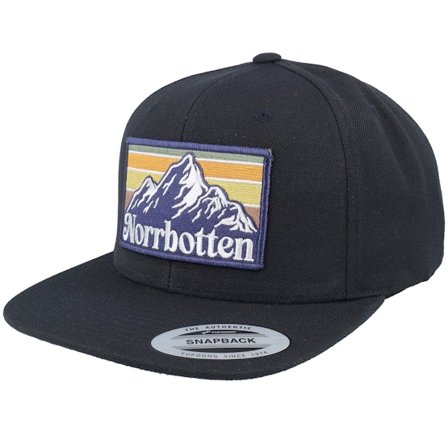Wild Spirit - Swedish Norrbotten Landscape Black Snapback Snapback Black Cap - @ Hatstore