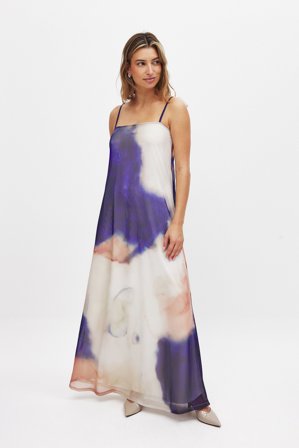NA-KD Flowy Mesh Maxi Dress - Lange kjoler - Flerfarvet - XS