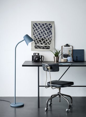 Me Dim gulvlampe H135 - petrol blå