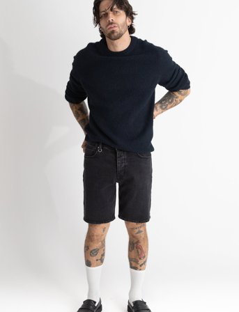 NEUW Lou Short Transit - Black - 31
