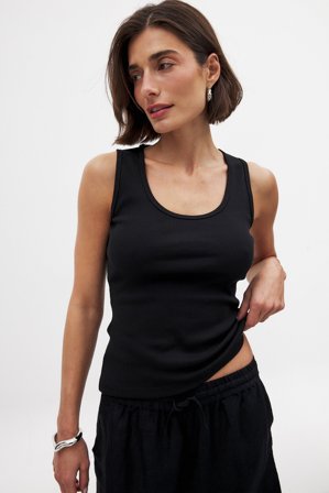 NA-KD Scoop Neck Ribbed Tank - Basic toppe - Sort - XS