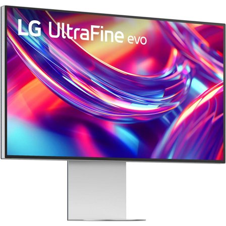 LG 31.5" UltraFine evo 6K-skjerm (6144x3456) med Thunderbolt 5, IPS Black