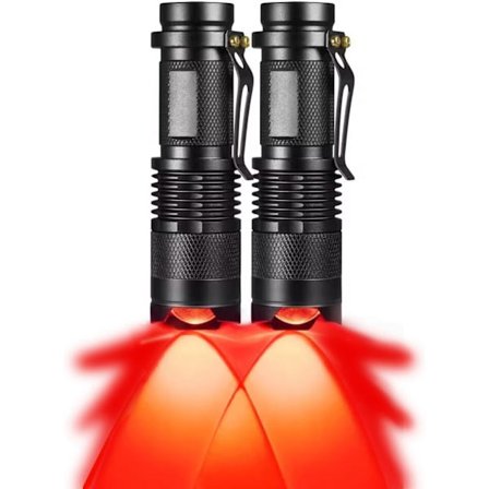 Röd Ljusficklampa, Zoombar Vattentät Ficklampa med Klämma, 3 Ljuslägen för Camping, Nattfiske, Jakt, Vandring, Mörkerseende