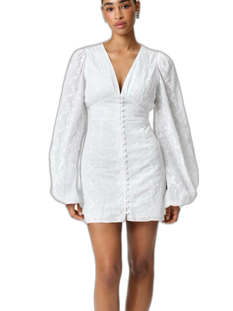 Vit adoore klänning