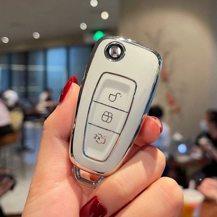 TPU Flip Nyckelskal för Ford Fiesta Focus 2 2012 Ecosport Escape Falcon S-Max B-Max C-Max Mondeo MK4 Courier Galaxy EVOS