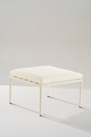 Jotex - Krakk/bord Beige/hvit pute - MENTON - Kjøp Hagestoler & -krakker hos Jotex