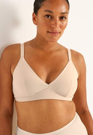 Cellbes of Sweden - Bygellös, mjuk soft-bh - beige - för damer - 75B/C