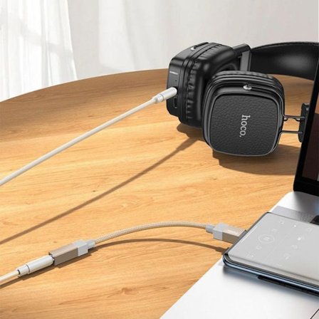 Ljud- och videoadapter Hoco AUX USB C (hane) till 3,5 mm (hona) UPA32C guld