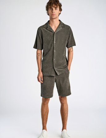 Lindbergh Shorts Terry - Khaki green - XL