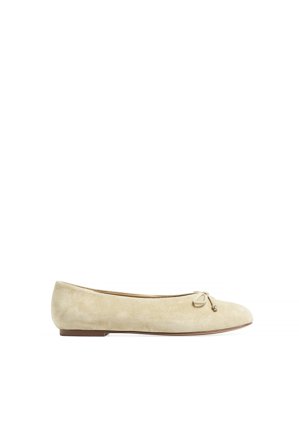 Premium Selection Suede Ballerina - Lave sko - Beige - EU 40