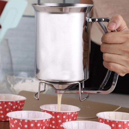 Ruostumattomasta Teräksestä Valmistettu Taikinajakaja Ammattimainen Taikina Suppilo Keittiötyökalu Kakkujen, Kupkakakkujen, Crepejen, Muffinien Ja 