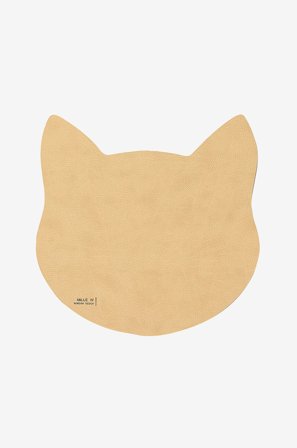MiLLE W NORDISK DESIGN - Glassbrikke katt M - Beige - Dyremøbler - Fra Homeroom