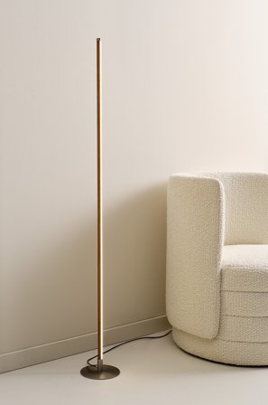 Jotex - STRIMMA LED gulvlampe Lysebrun - Kjøp Gulvlamper hos Jotex