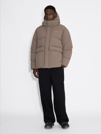 Holzweiler - Dovre Down Jacket - Taupe - Mens - Extra Small