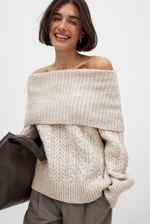 NA-KD Off shoulder-tröja - Kabelstickade Tröjor - Beige - XS (EU 32)