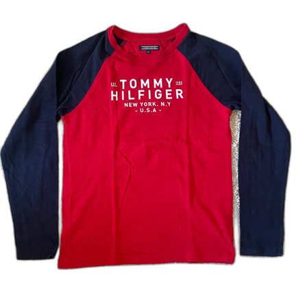 Långärmad tommyhilfiger T-shirt stl 152