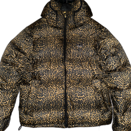 Leopardmönstrad dunjacka från Adidas