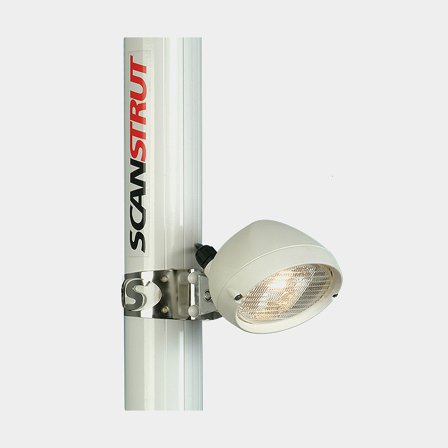 Scanstrut däcksbelysning till radarmast