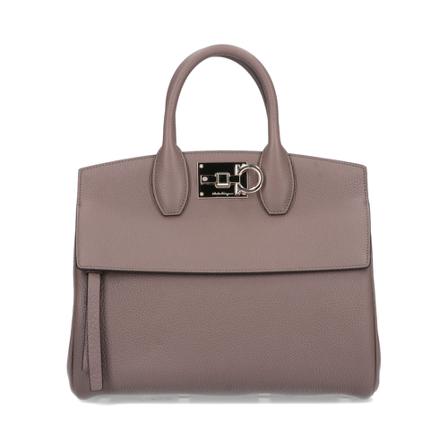 Salvatore Ferragamo, Handbags Beige, Dames, Maat:ONE Size