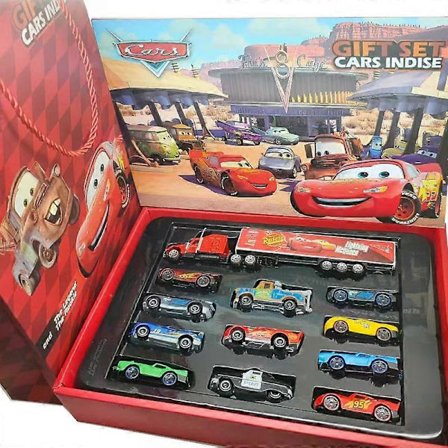 KUUMA myynti 12 kpl Pixar Cars -lahjapakkaus metallinen painevalettu Salama McQueen -auto mallilelu Jackson-setä kuorma-auto pojan syntymäpäiväleluja