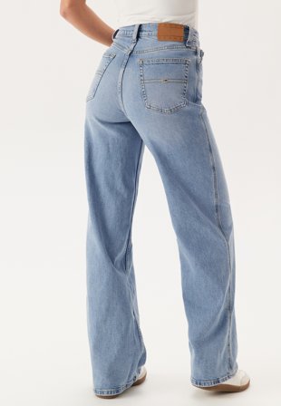 TOMMY JEANS - Claire Hr Wd Bi0112 - 1AB Denim Light - Kläder - - Bubbleroom