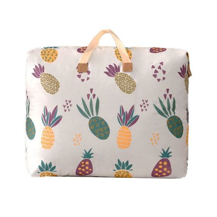 Yksi pussi sisältää erittäin suuren 120 litran säilytyskassin. Se on kestävä ja kannettava, sopii ulkoilumatkoille, vaatteiden ja vuodevaatteiden 