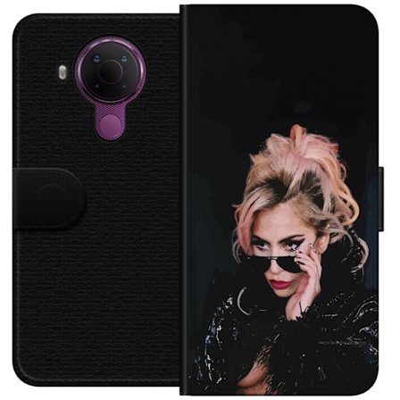 Yhteensopiva Lompakkokotelo Nokia 5.4 Lady Gagan muotokuva aurinkolaseilla ja dramaattisella meikillä tummassa glamuurityylissä