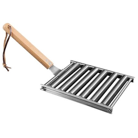 Kotitekoinen makkararulla makkaran grilliritilä puukahvalla ulkokäyttöön