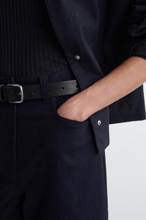 COS Women's Pantaloni Cropped A Gamba Larga In Cotone in Blu