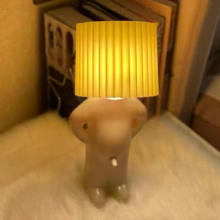 Creative Small Nattlys LED Naughty Boy Lamp GUL EU-STOPP