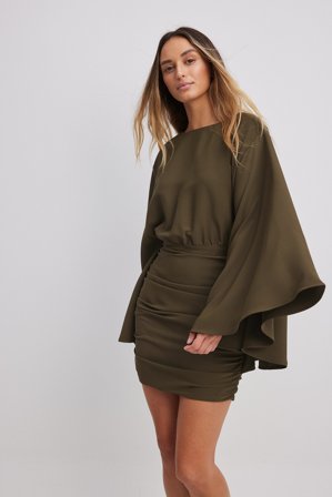 NA-KD Wide Sleeve Draped Mini Dress - Little black dress - Grøn - EU 38