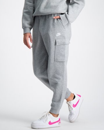 Nike K NSW CLUB FLC CRGO PNT LBR Grå Byxor Tjej - Kids Brand Store