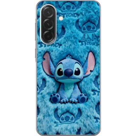 Kompatibelt Mobildeksel til Samsung Samsung Galaxy A36 Stitch sitter på fluffy blått mønster med sitt ansikt og ører gjentatt som tekstur, noe som
