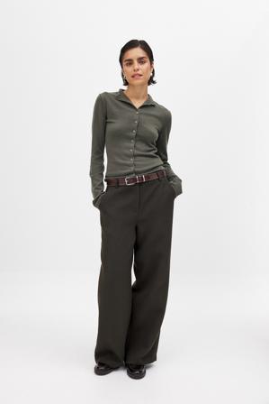 Josefine Vogt x NA-KD Hose mit mittelhoher Taille - Hose mit geradem bein - Grün - EU 38