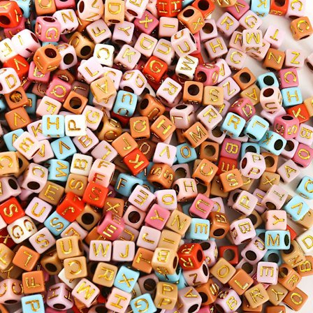 Bogstavperler til trådning Ca. 1000 stk. Farverige bogstavperler Firkantede håndværksperler Bogstaver A-z Perler til smykkefremstilling(Guld)