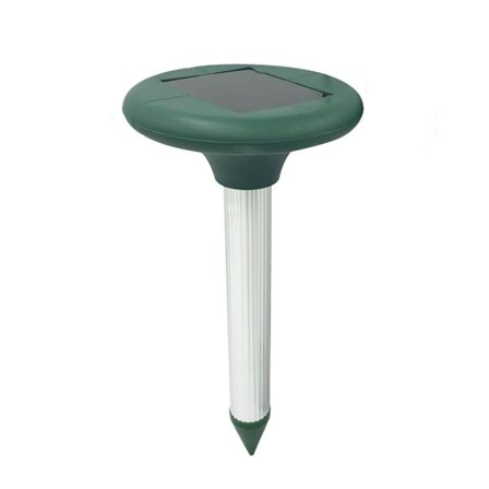 Aurinkoenergialla toimiva eläinten karkotin