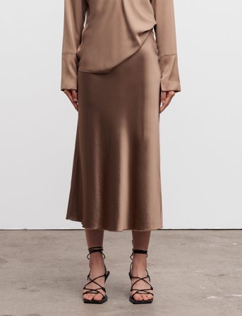 Ahlvar Gallery Hana Satin Silk Skirt - Brown - M
