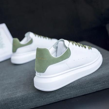 Modedesigner små vita skor, klassiska mångsidiga löparskor för studenter, sportskor med gummisula för män och kvinnor photo color 41