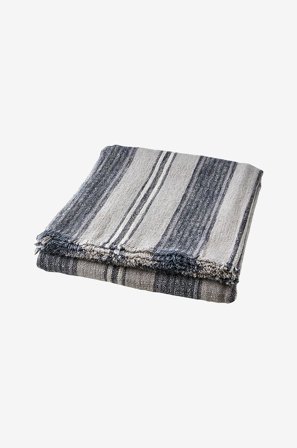 Affari of Sweden - Filt/bordsduk Hilda - Grå - Filtar & plädar - 140X250 - Från Homeroom