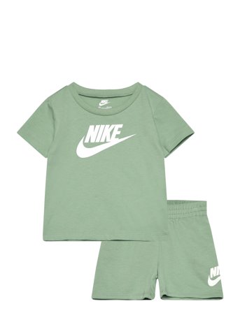 Nike Nkn Club Tee And Short Set / Nkn Club Tee And Short Set - Green - 86/92