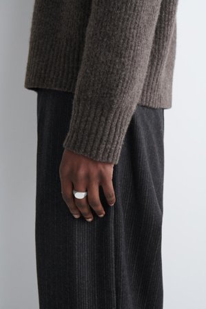 COS Men's Classic Signet Ring in Silver-coloured