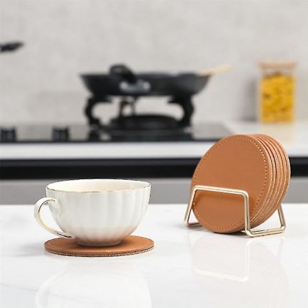 6 kpl lasinaluse metallipidikkeellä, Pu-nahkaiset lasinaluset korkkipohjaisille juomille, pyöreä kuppialustanko Fo