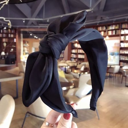 Leveät hiusnauhat MUSTA