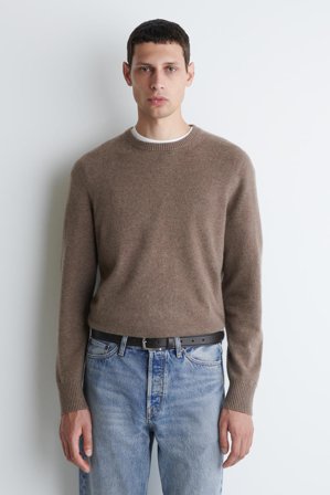 COS Men's Seamless Cashmere Crew Neck Jumper in Brown