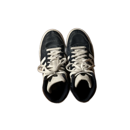 Adidas höga sneakers