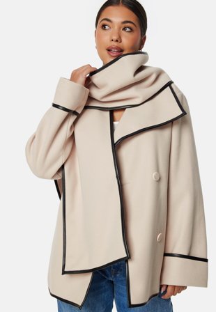 Josefin Lavold X Bubbleroom - Josefin Scarf Coat - Kläder