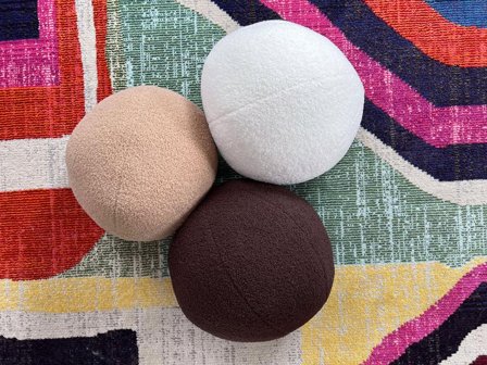 MT Studio Pute Ball LysBrun Ø30