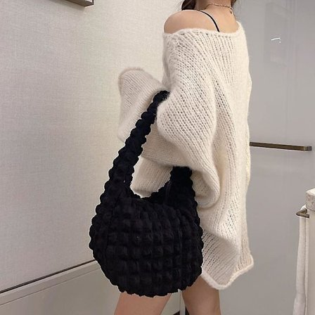 Håndveske Down Cloud Bag for kvinner Rynke Store vesker Boble Tote Mote Skuldervesker Kvinner Høy kvalitet Underarm Bag Purses(Svart)