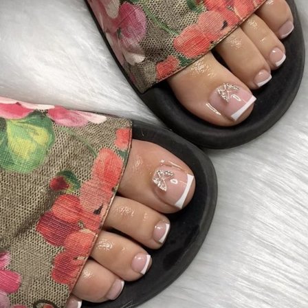 Falske tånegler fransk 2 2