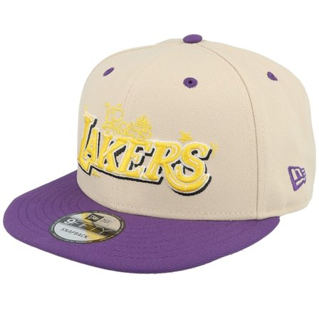 New Era - NBA Beige snapback Casquette - Los Angeles Lakers Team Art Khaki/Purple Snapback @ Hatstore